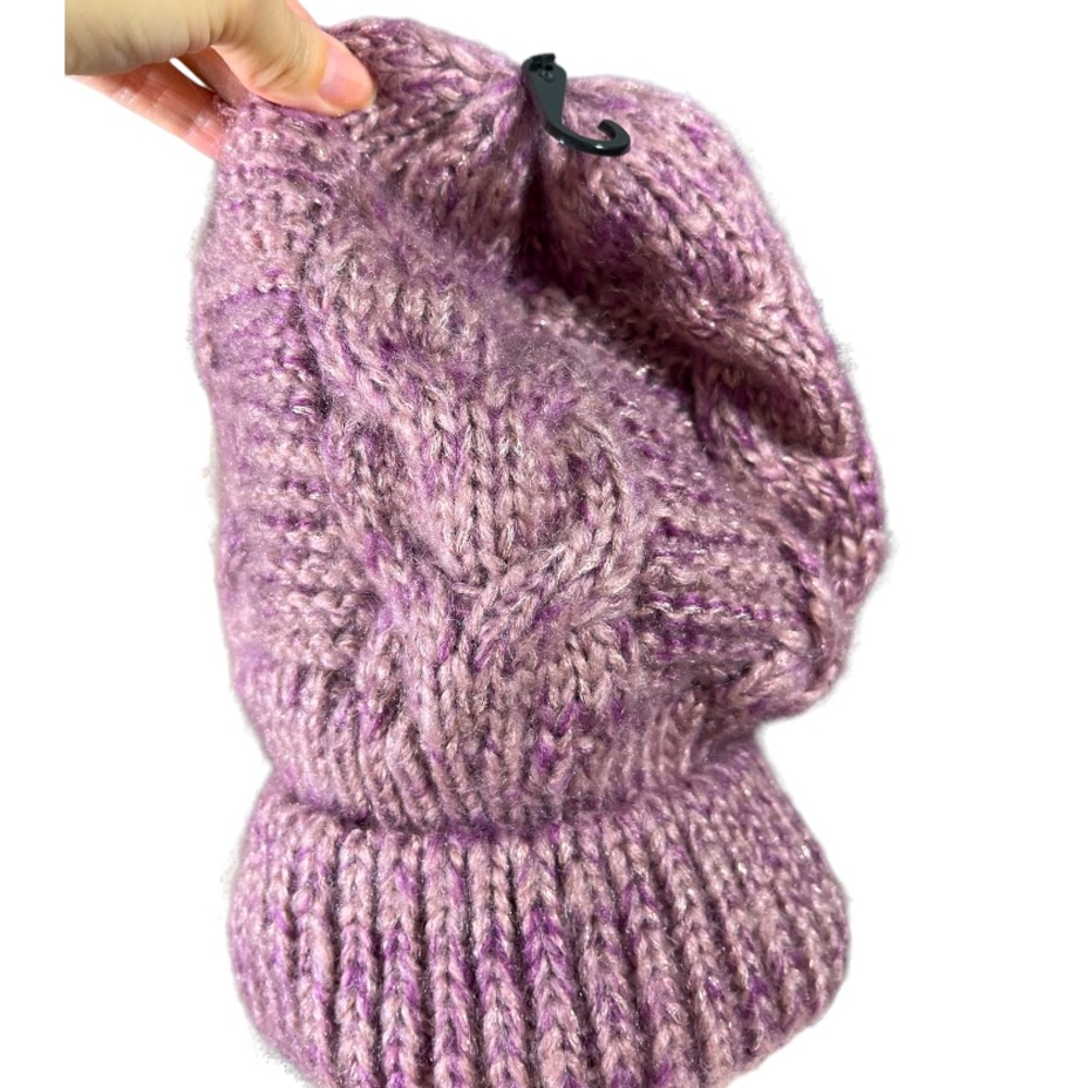 Express Womens cable knit beanie hat new berry pink-purple